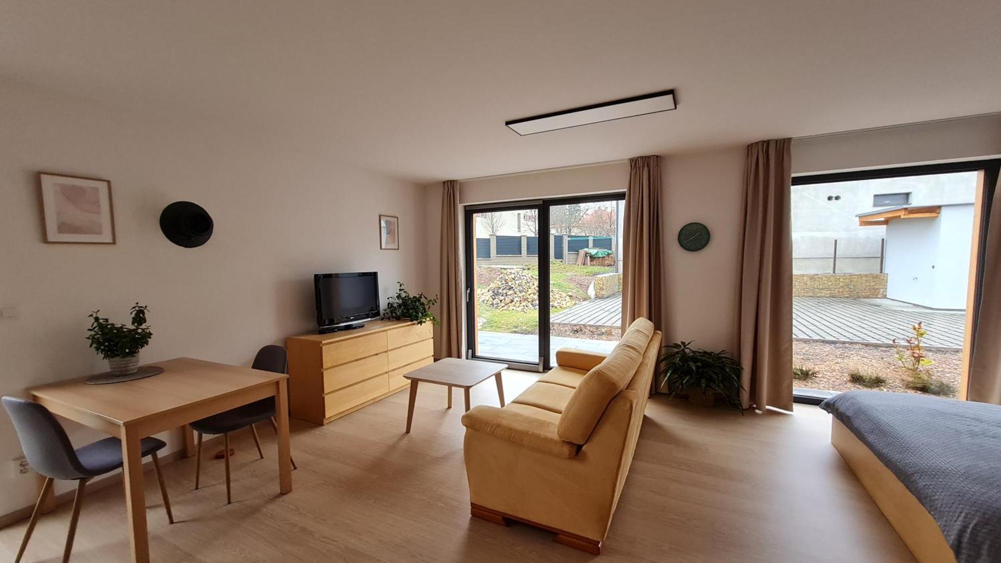 Apartmany Zamecka Jilemnice Esterno foto